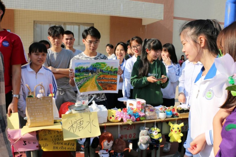 廣東省江門中醫(yī)藥學(xué)校2019年報(bào)名條件、招生要求、招生對(duì)象